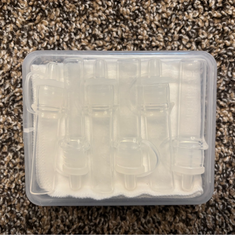 Haakaa Silicone Colostrum Collector Set 6pc - Never used